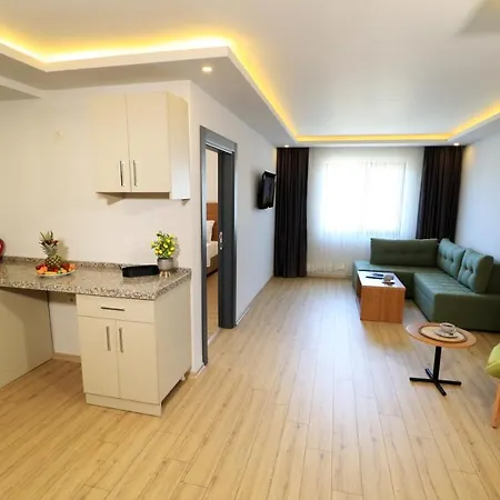 Almircan Hotel *